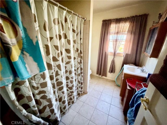 3987 Halldale Avenue, Los Angeles, CA 90062