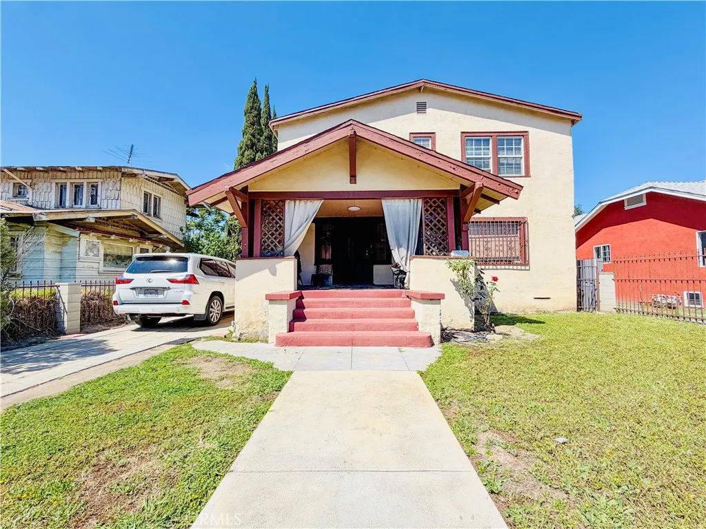 3987 Halldale Avenue, Los Angeles, CA 90062