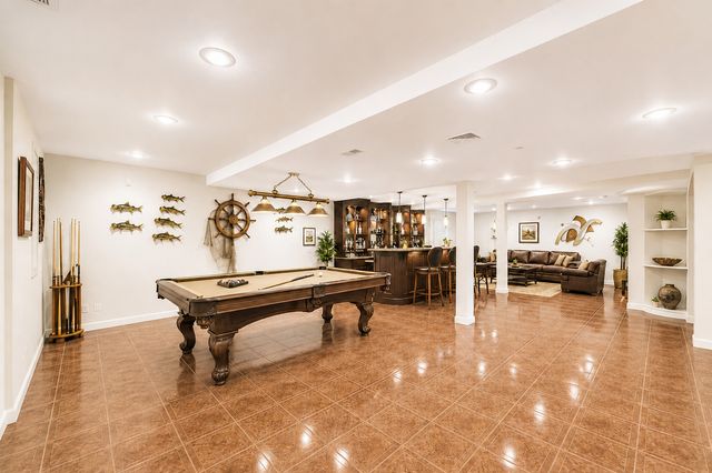 3081 Handley Court, Lisle, IL 60532