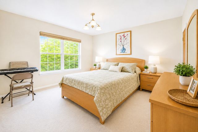 3081 Handley Court, Lisle, IL 60532