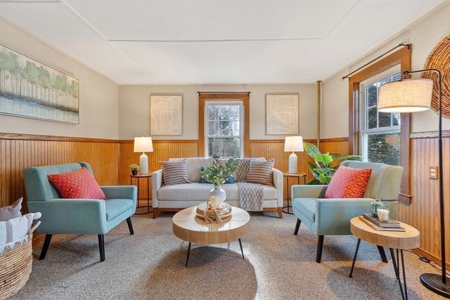 7 Groton Harvard Rd, Ayer, MA 01432