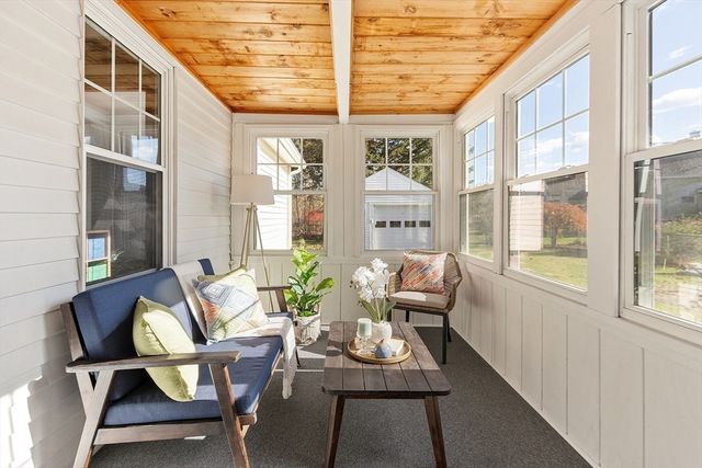 7 Groton Harvard Rd, Ayer, MA 01432