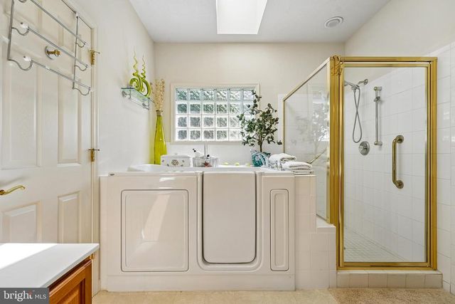 6919 GOVERNORS GRANT LN, Fredericksburg, VA 22407