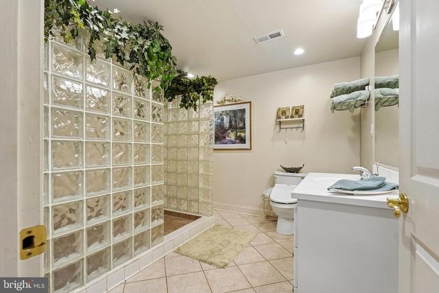 6919 GOVERNORS GRANT LN, Fredericksburg, VA 22407