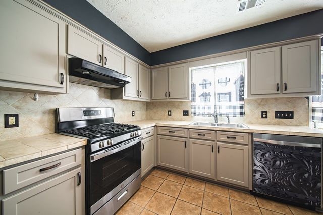 6224 Valencia Drive, Columbus, GA 31907