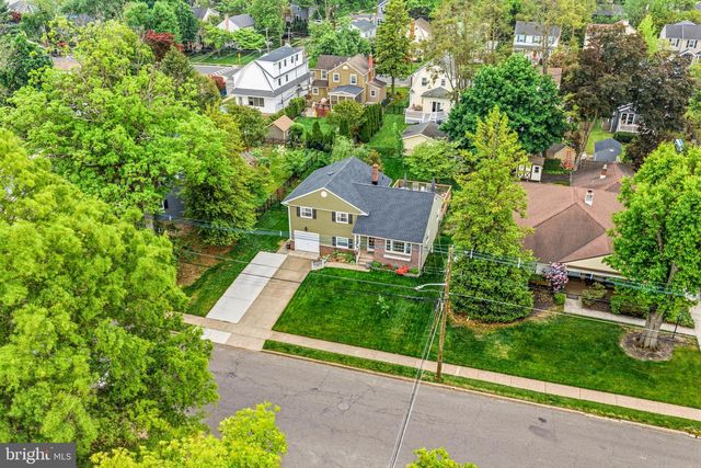 404 GRAISBURY AVE, Haddonfield, NJ 08033