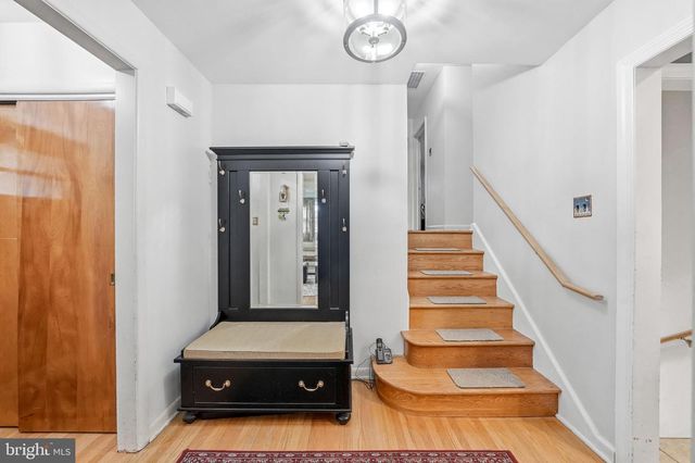 404 GRAISBURY AVE, Haddonfield, NJ 08033