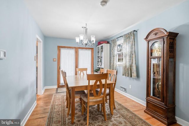 404 GRAISBURY AVE, Haddonfield, NJ 08033