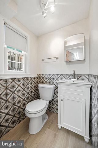 404 GRAISBURY AVE, Haddonfield, NJ 08033