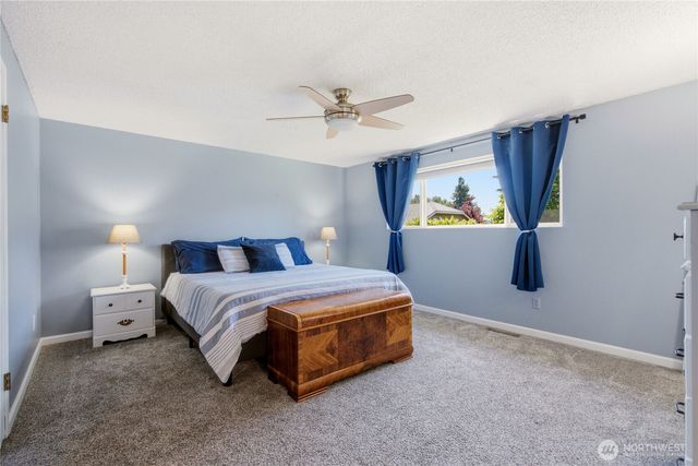 3020 206th Place SW, Lynnwood, WA 98036