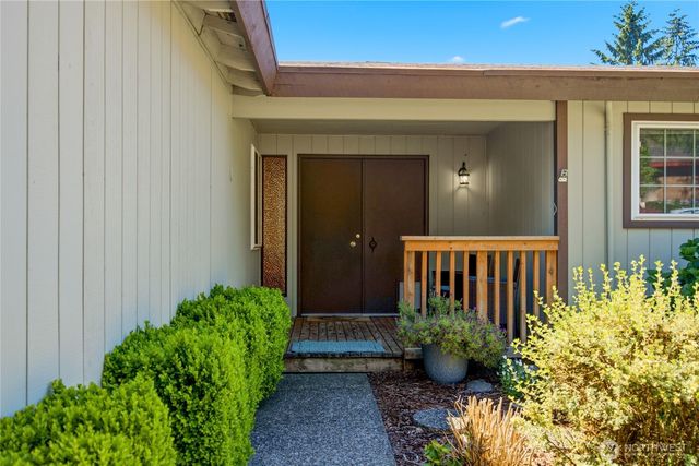 3020 206th Place SW, Lynnwood, WA 98036
