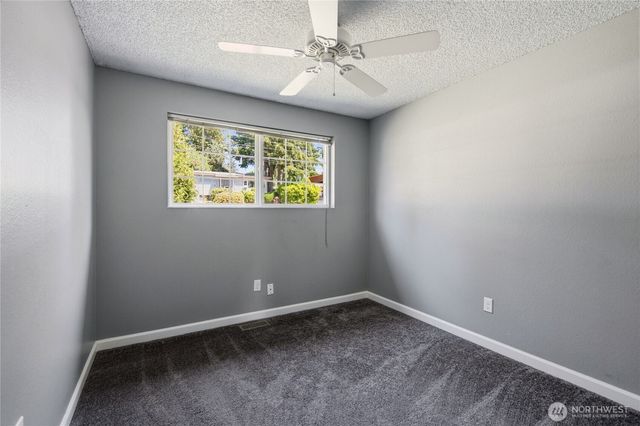 3020 206th Place SW, Lynnwood, WA 98036