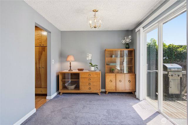 3020 206th Place SW, Lynnwood, WA 98036