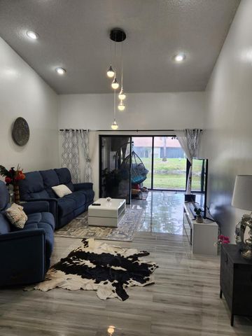 3226 S Carambola Cir S S, Coconut Creek, FL 33066