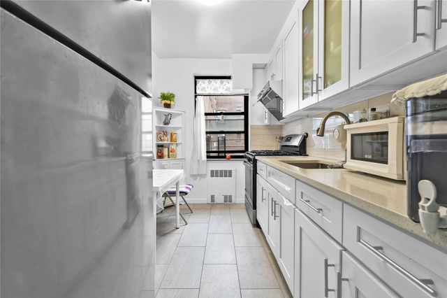 26-19 141TH Street 5A, Flushing, NY 11354