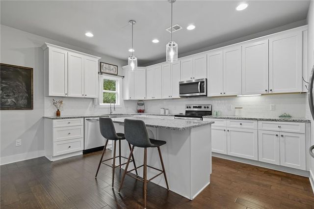 8514 Mcbride Lane, Gainesville, GA 30506