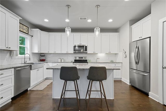 8514 Mcbride Lane, Gainesville, GA 30506