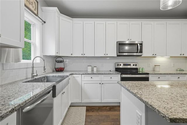 8514 Mcbride Lane, Gainesville, GA 30506