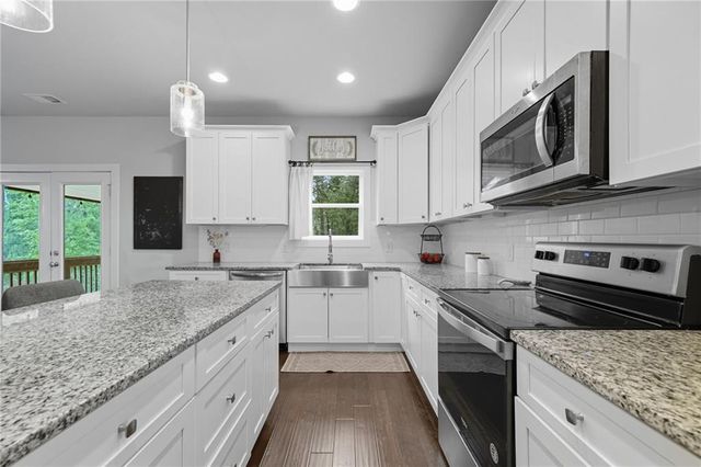 8514 Mcbride Lane, Gainesville, GA 30506