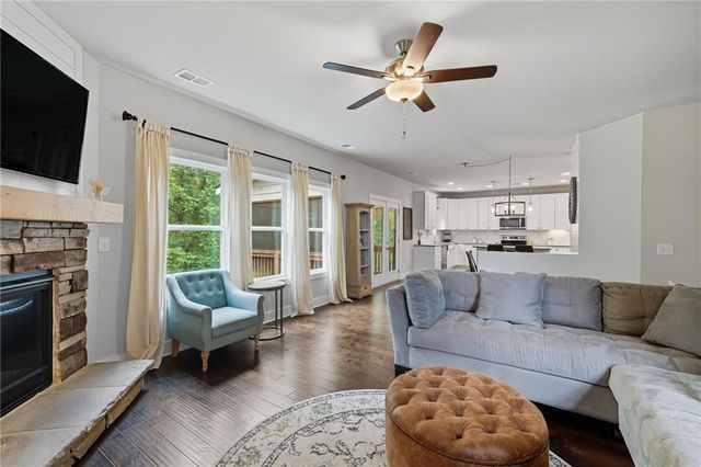 8514 Mcbride Lane, Gainesville, GA 30506