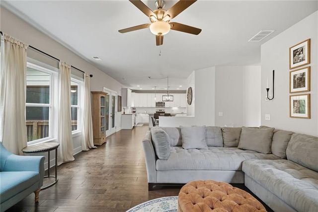 8514 Mcbride Lane, Gainesville, GA 30506