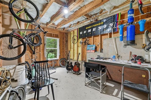 8514 Mcbride Lane, Gainesville, GA 30506