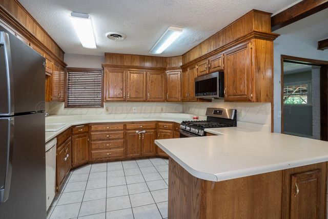 5205 SHEPHERD Avenue, Amarillo, TX 79108