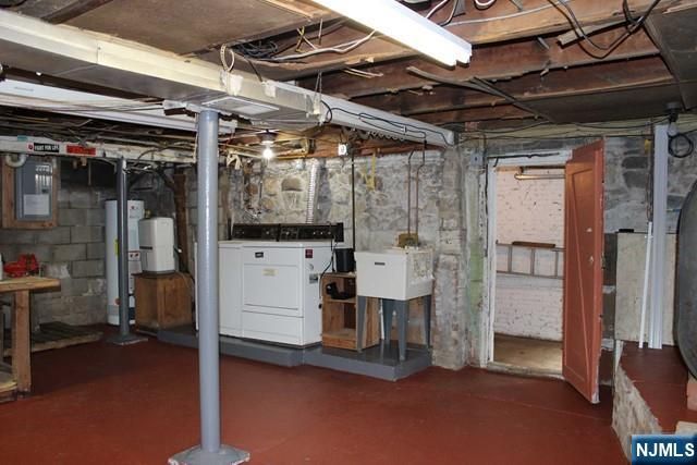 104 Highland Trail, Denville Township, NJ 07834