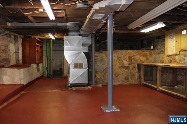 104 Highland Trail, Denville Township, NJ 07834