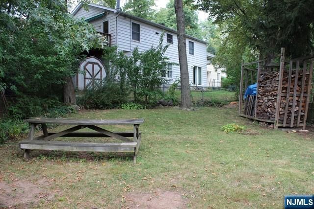 104 Highland Trail, Denville Township, NJ 07834