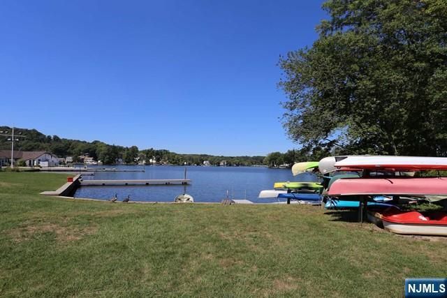 104 Highland Trail, Denville Township, NJ 07834