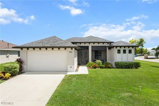 1016 SW 33rd TER, Cape Coral, FL 33914