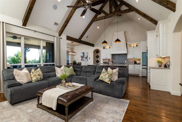 9101 Iron Mountain Trail, Justin, TX 76247