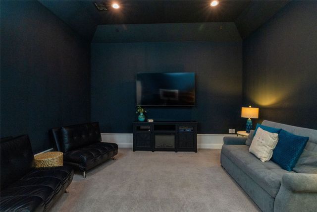 9101 Iron Mountain Trail, Justin, TX 76247