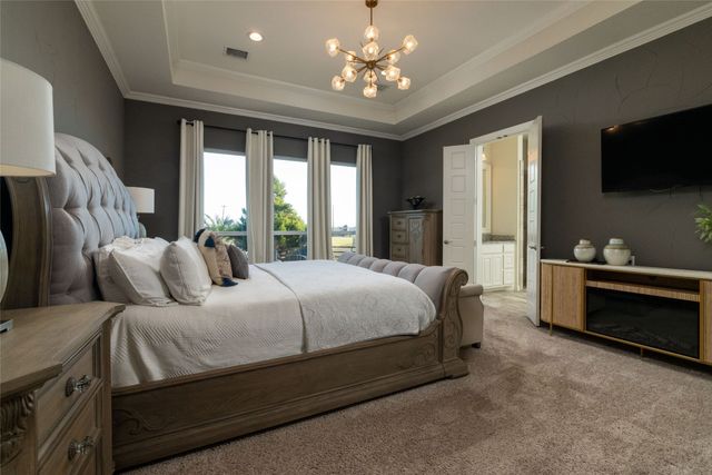 9101 Iron Mountain Trail, Justin, TX 76247