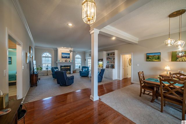 245 Stonecreek Place, Paducah, KY 42003