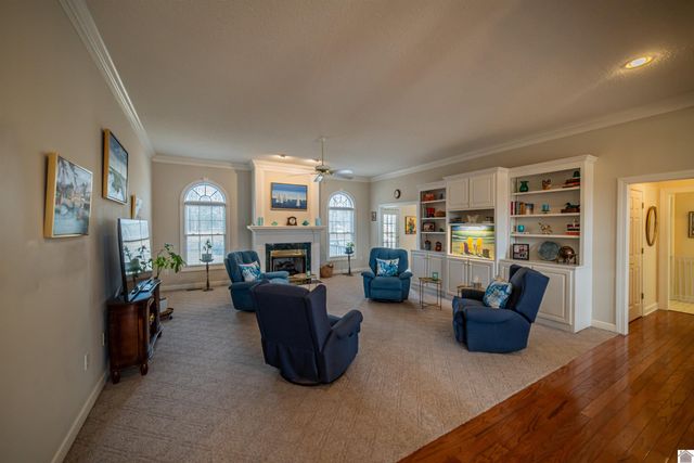 245 Stonecreek Place, Paducah, KY 42003