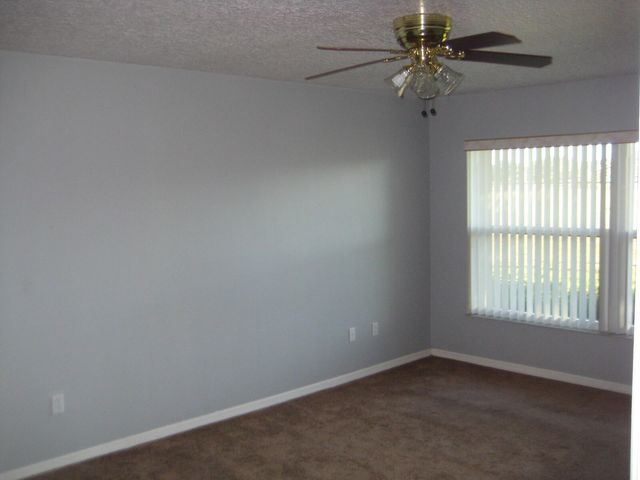 1619 Laurel Leaf Lane, Fort Pierce, FL 34950