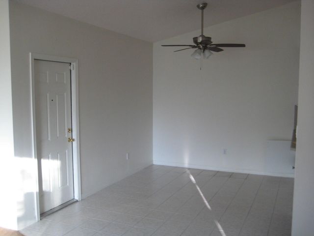 1619 Laurel Leaf Lane, Fort Pierce, FL 34950