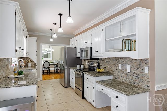 124 Pin Oak Court, Athens, GA 30606