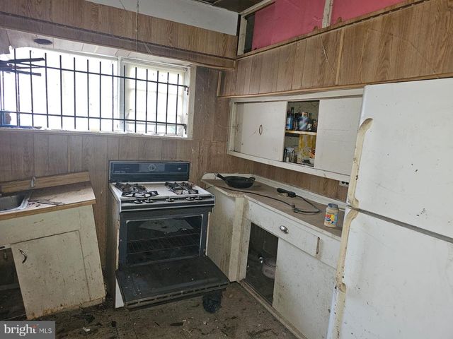 3149 W DAKOTA ST, Philadelphia, PA 19132