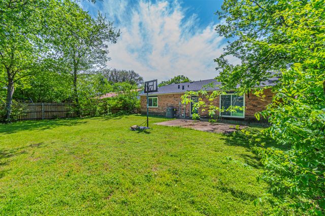 7309 Ashcrest Lane, Dallas, TX 75249