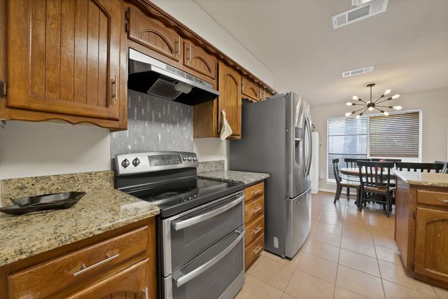 6905 Yorkston Street, Watauga, TX 76148