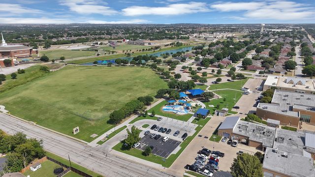 6905 Yorkston Street, Watauga, TX 76148