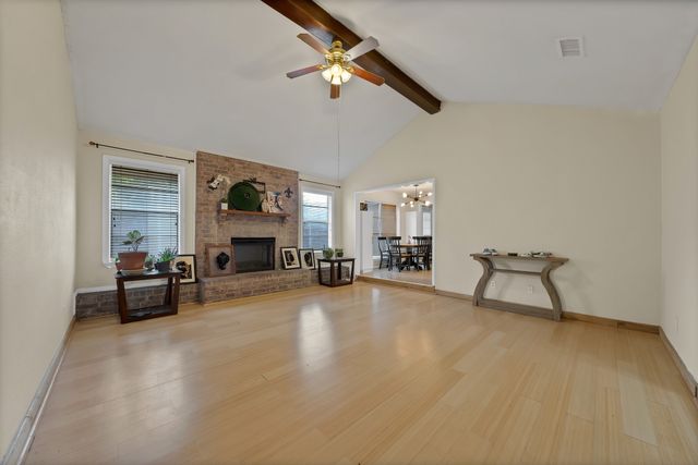 6905 Yorkston Street, Watauga, TX 76148