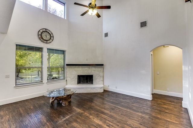 2401 Cabrillo Lane, Mansfield, TX 76063