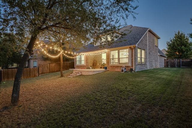 2401 Cabrillo Lane, Mansfield, TX 76063