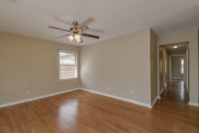 1509 N San Jacinto Street, Conroe, TX 77301