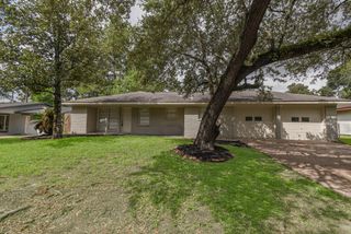 1509 N San Jacinto Street, Conroe, TX 77301