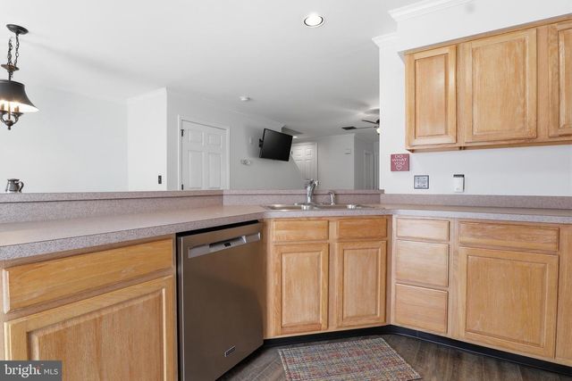 612 MALLARD DR, Etters, PA 17319